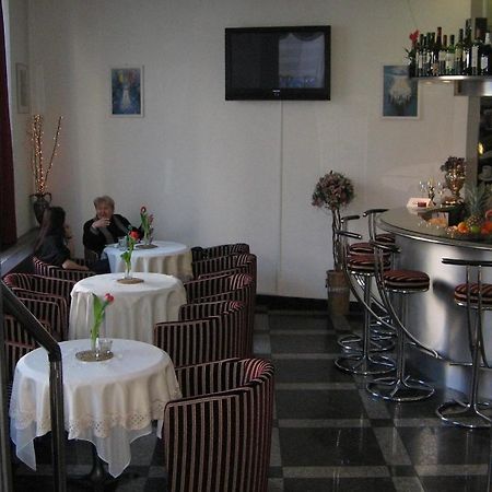 President Hotel Pozsony Kültér fotó