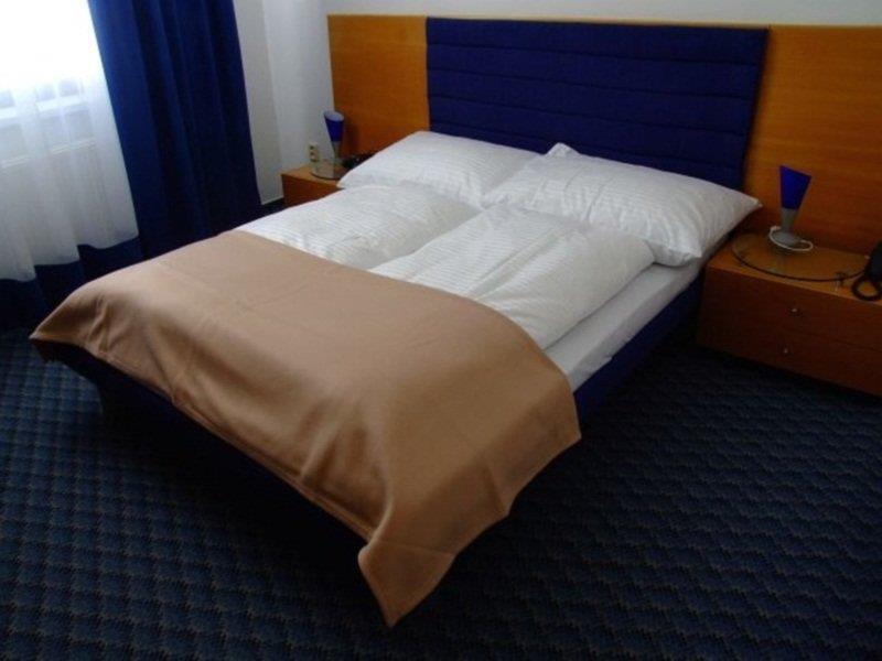 President Hotel Pozsony Szoba fotó